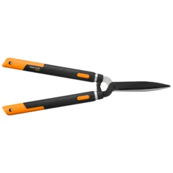 Fiskars SmartFit Teleskop Heckenschere