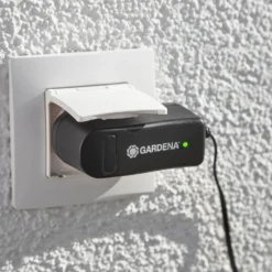 Gardena Urlaubsbewässerung City-Gardening, Bis Zu 36 Töpfe, Transformator, Zeitschaltuhr -Fiskar Garten Geschaft 0930100238 city Gardening Urlaubsbewaesserung fuer bis zu 36 Topfpflanzen 4 61507