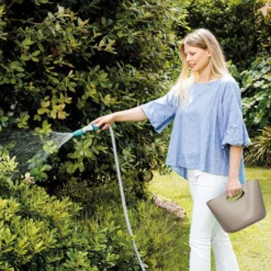 Aquapop Mit Selbstaufdehnbarem Schlauch, 5-15m, Braun, Kunststoff / Polyester 10 Aquapop Mit Selbstaufdehnbarem Schlauch, 5-15m, Braun, Kunststoff / Polyester -Fiskar Garten Geschaft 0930200478 Aquapop mit 5 15m selbstdehnbarem Schlauch braun 6 58934