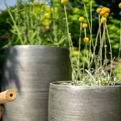 Pflanzgefäß 'Rowen', Silber, Ø 41 X H 72 Cm -Fiskar Garten Geschaft 3210801635 3210801636 3210801637 3210801638 Pflanzgefaess Rowen silber 13 115030
